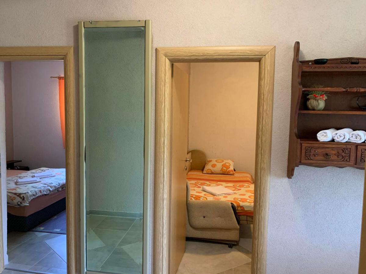 Bandici House Apartment Podgorica Bagian luar foto